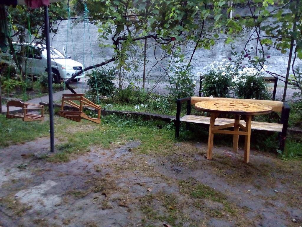 Borjomi Makvala'S Guest House Εξωτερικό φωτογραφία