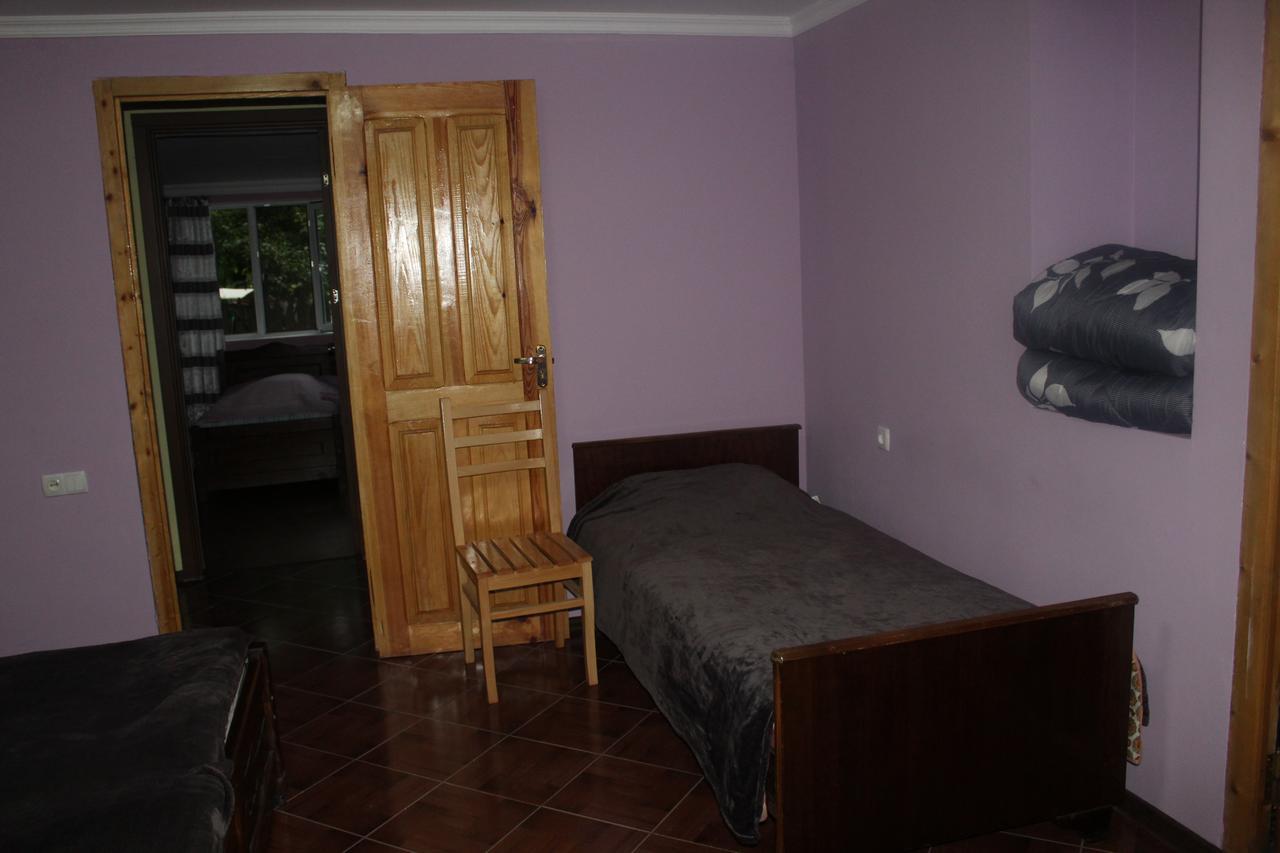 Borjomi Makvala'S Guest House Εξωτερικό φωτογραφία